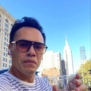 Meet your Posher, Roberto